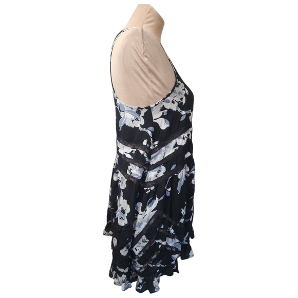 FREE PEOPLE "Voile and Lace" Floral Print Trapeze Dress - Size XS - Picture 7 of 14